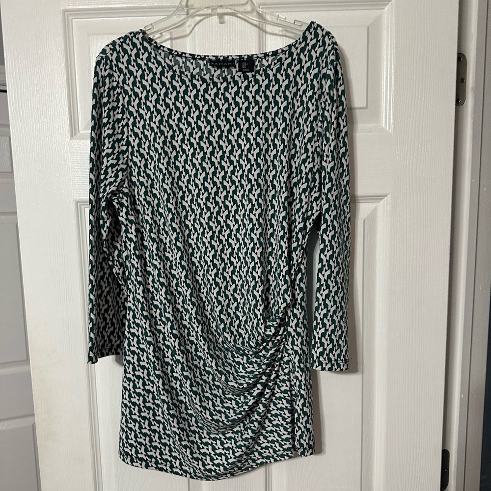 Tahari Ruched Side Abstract Print Blouse